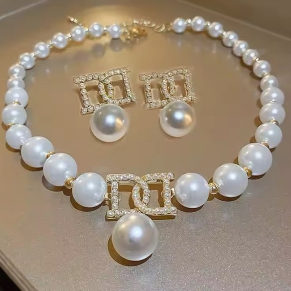 Women's Necklace Earrings Jewelry Set Pearls Rhinestone Birthday Wedding Gift - Picture 6 of 6